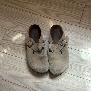 Birkenstock Boston Suede Clog